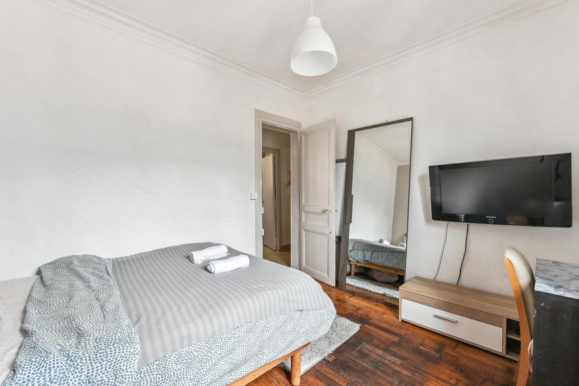 Superbe Appartement A Париж Экстерьер фото